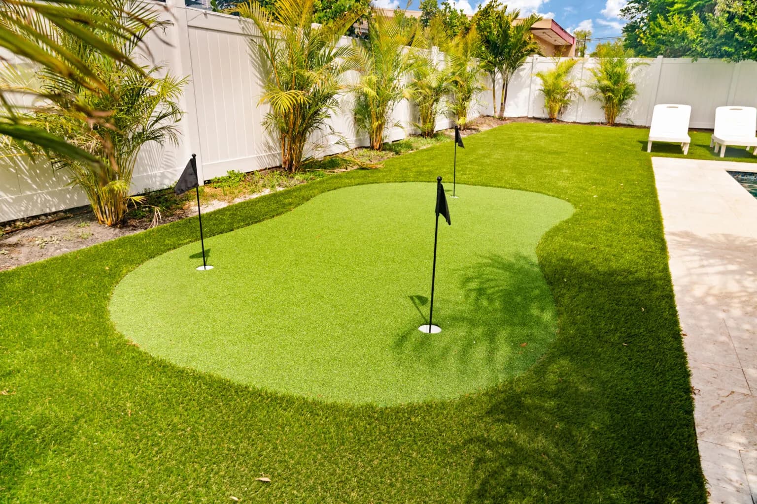 Resort-Style Loungers — Westchase pool, photo 5