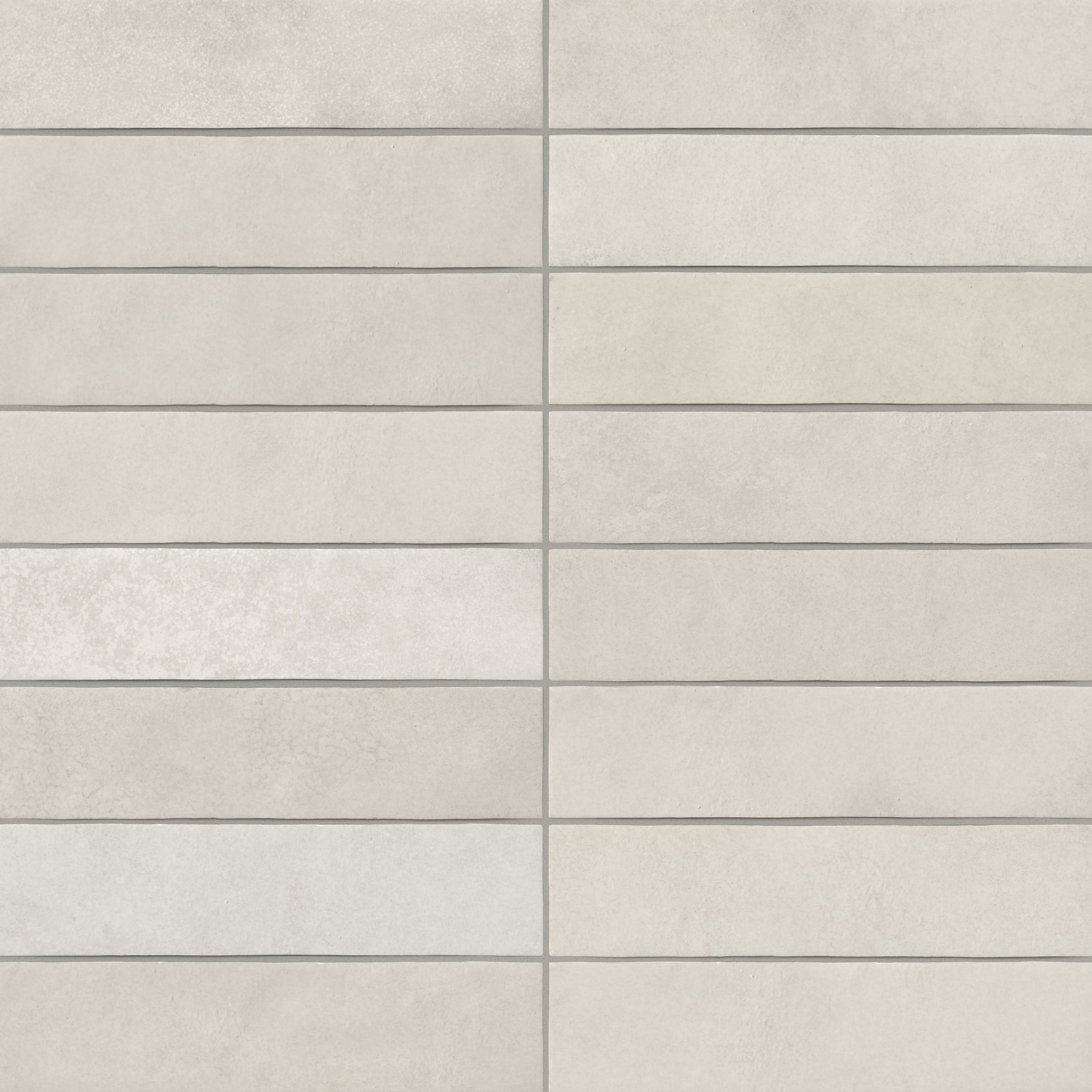 Juliet Pearl — Porcelain · Juliet pool finish